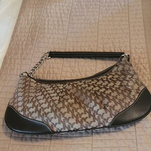 New York & Company Black and Brown Shoulder Bag with Sleek Design